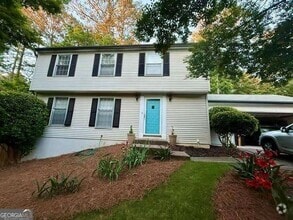 Building Photo - 9695 N Pond Cir