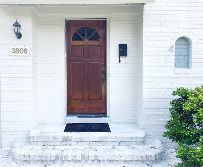 Foto del edificio - 3806 Orlando Cir W