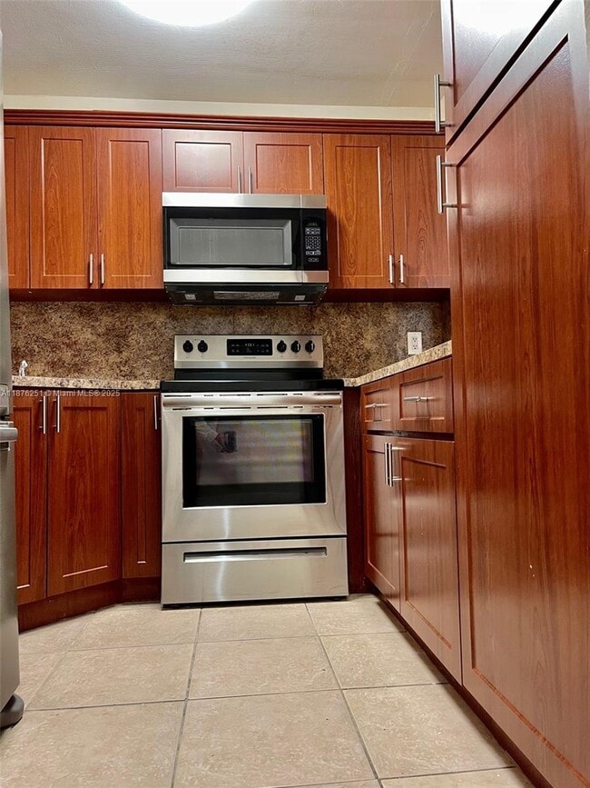 Building Photo - 6259 W 24th Ave