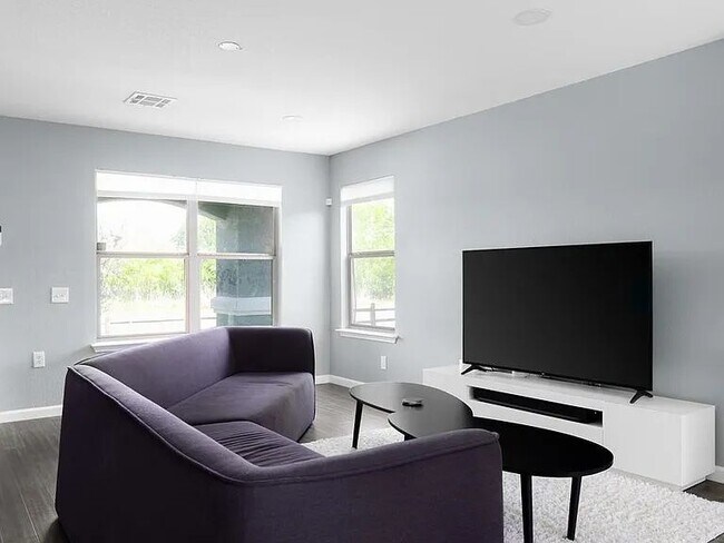 Foto del edificio - 5505 Viewpoint Dr