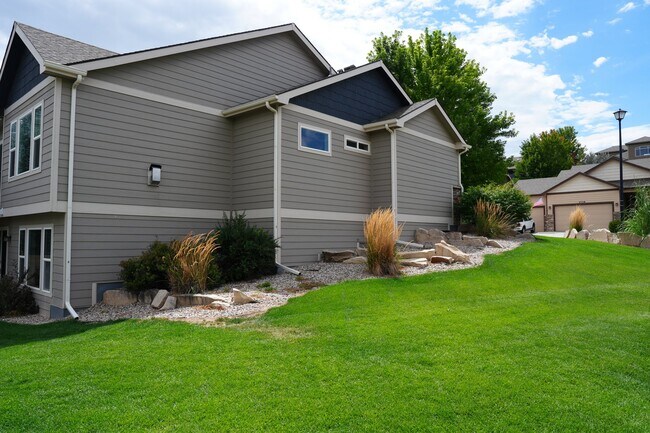 Foto del edificio - 1727 Clear Creek Ct