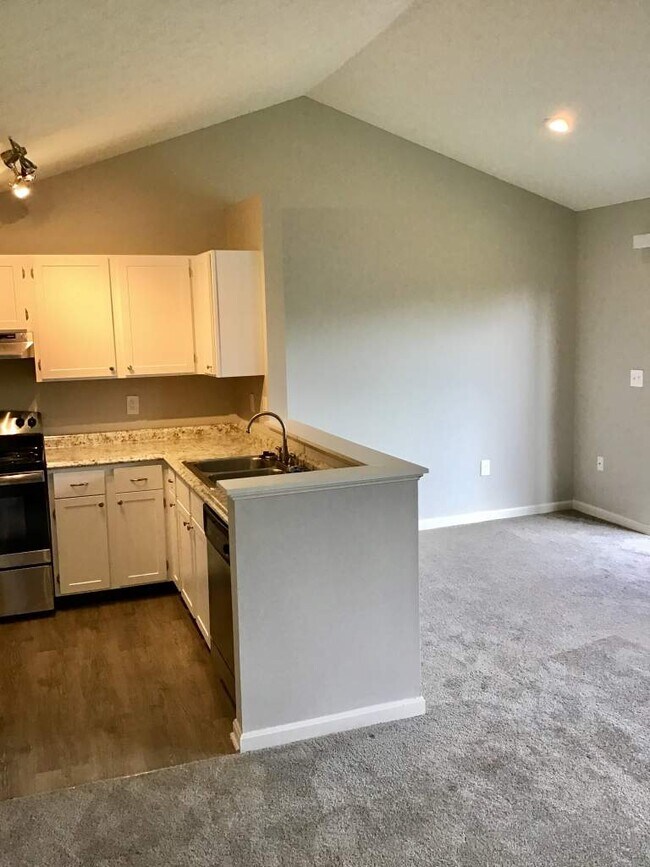 The Arbors of Yankee Vineyards Apartments in Dayton, OH