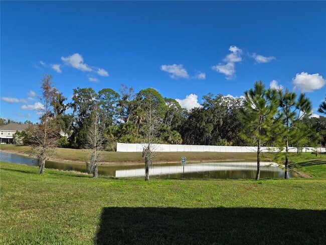 Foto del edificio - 9694 Sweetwell Pl