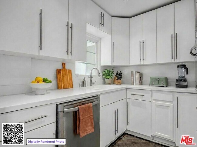 Foto del edificio - 1546 N St Andrews Pl