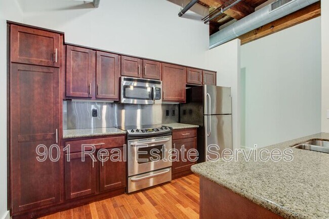 Foto del edificio - 420 S Front St