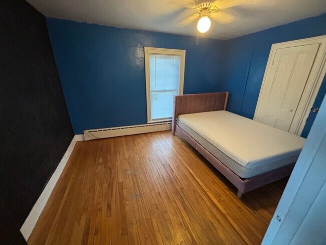 Foto del edificio - 119 Lincoln Ave