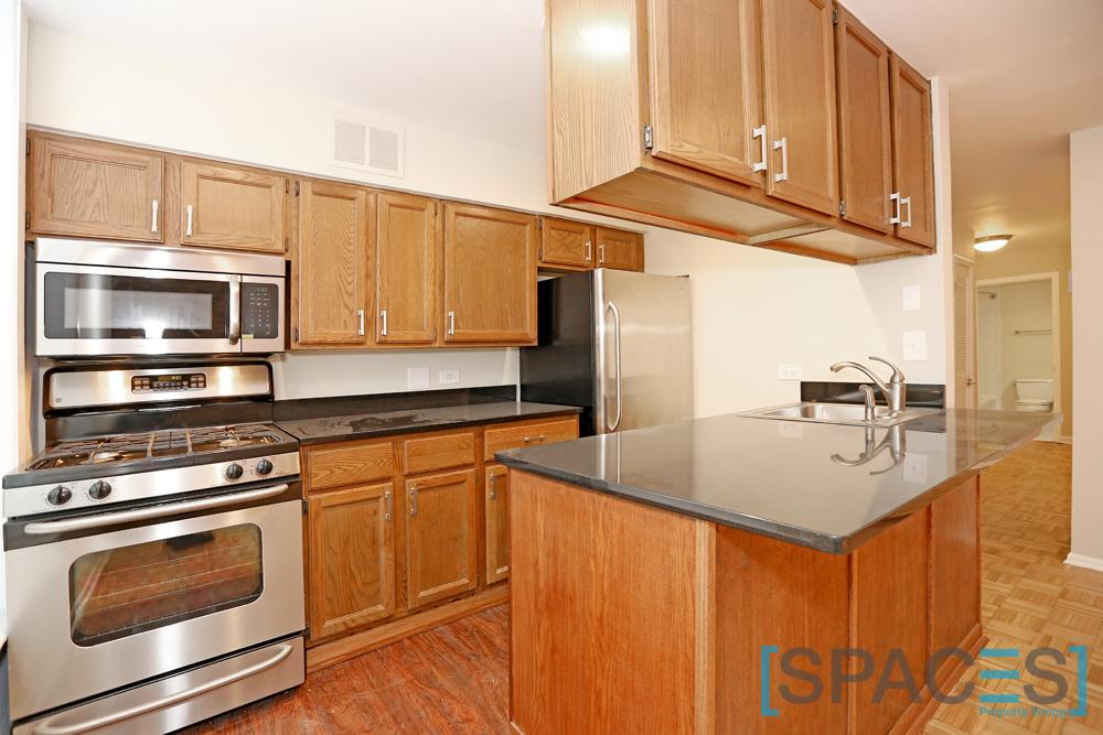 Primary Photo - 159 W Goethe St