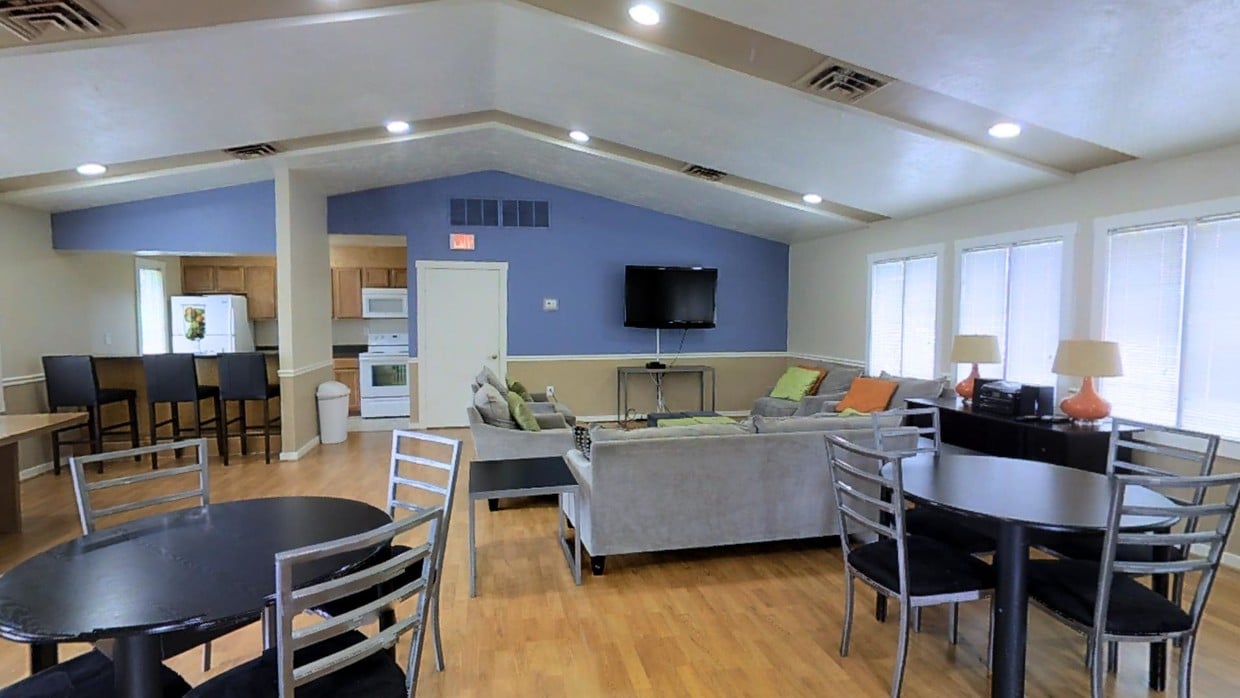 Photo - Walden Pond Apartment Homes
