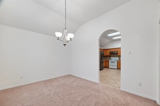 Building Photo - 10422 Acacia Forest tr