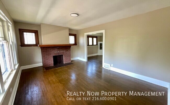 Foto del edificio - 949 Helmsdale Rd