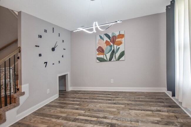 Foto del edificio - Pet Friendly Three Bedroom!