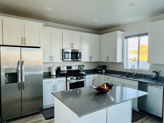 Foto del edificio - 2687 N Snowberry Dr