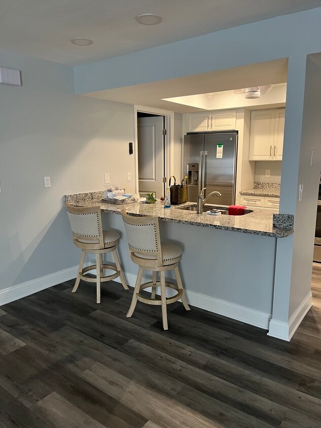 Foto principal - 85 Golfview Dr