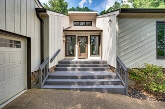 Building Photo - 5116 Prince Phillip Cove