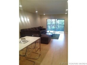 Building Photo - 6301 N Falls Cir Dr