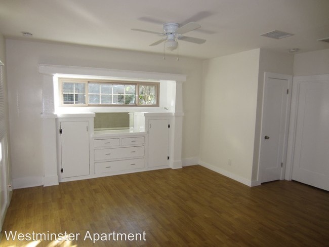 Foto del edificio - 801 W 97th St