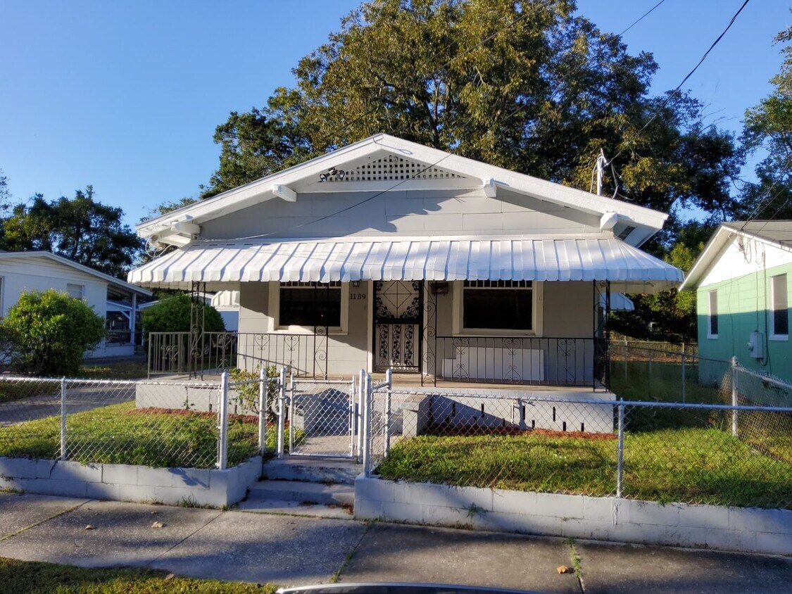 Primary Photo - Move-in Ready 3/2 Home for Rent