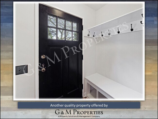 Foto del edificio - Rarely Available 4-Bedroom in the West Iro...
