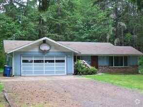Building Photo - 454 Harmon Rd