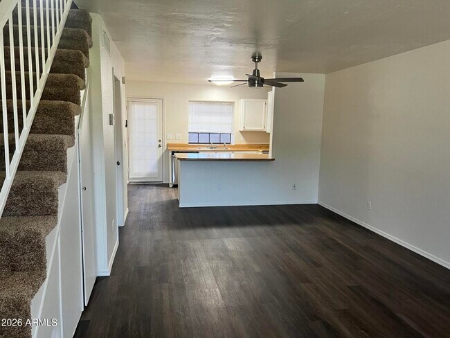 Foto del edificio - 3491 N Arizona Ave