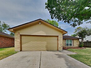 Building Photo - 7410 Soledad Dr