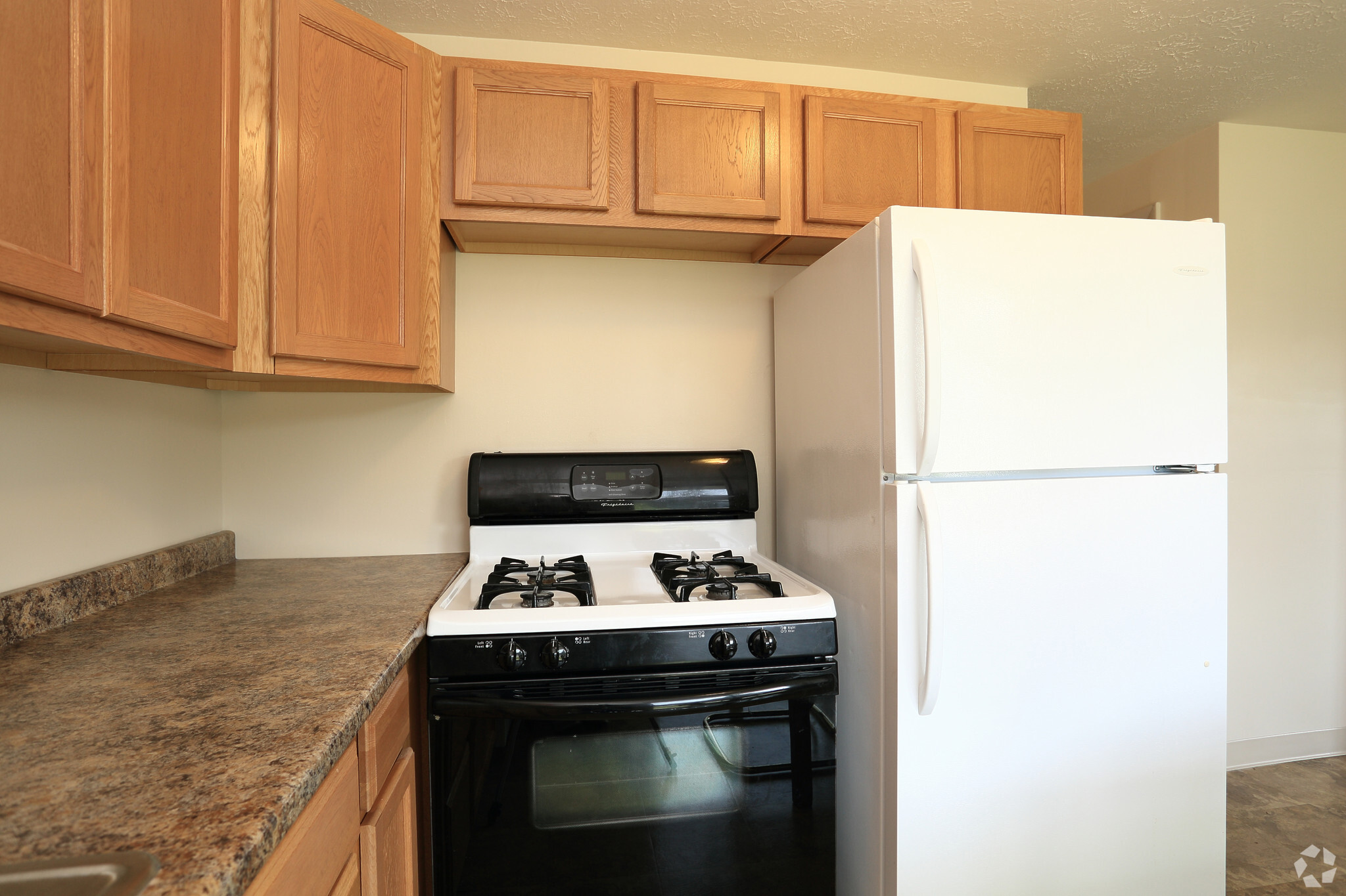 Seneca Broadview – photo 3