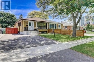 Building Photo - 234 Roywood Dr