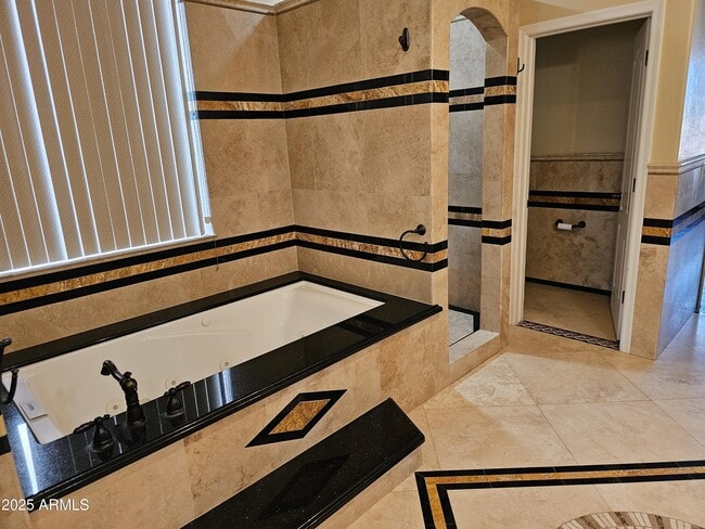 Foto del edificio - 43819 N 43rd Dr