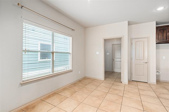 Foto del edificio - 5032 Harney Dr