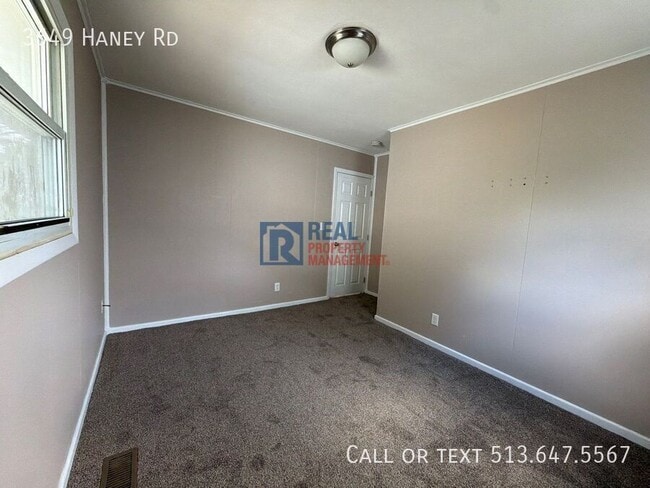 Building Photo - 3649 Haney Rd