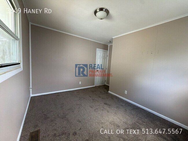 Foto del edificio - 3649 Haney Rd