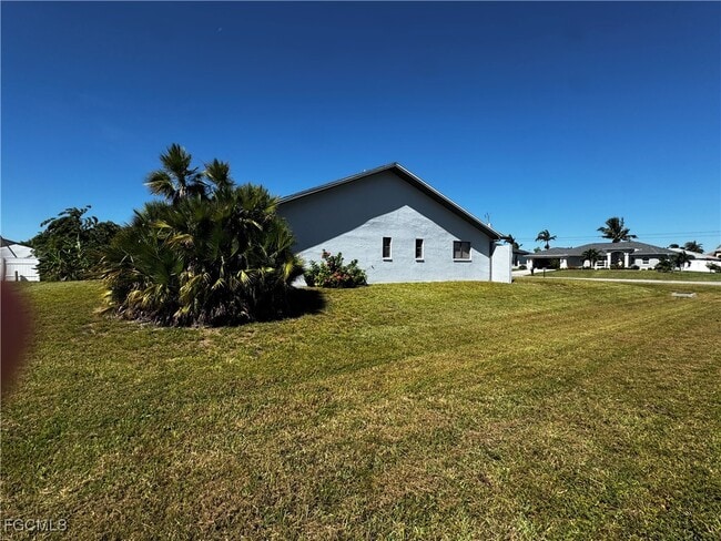 Foto del edificio - 3704 SW 3rd St