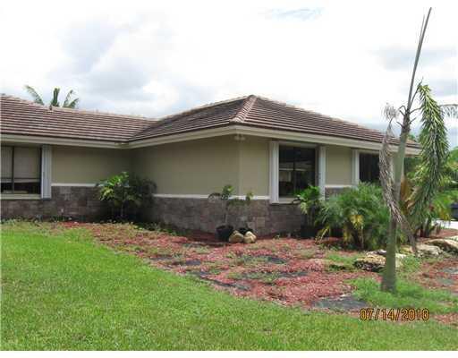 Foto del edificio - 6790 NW 83rd Ter