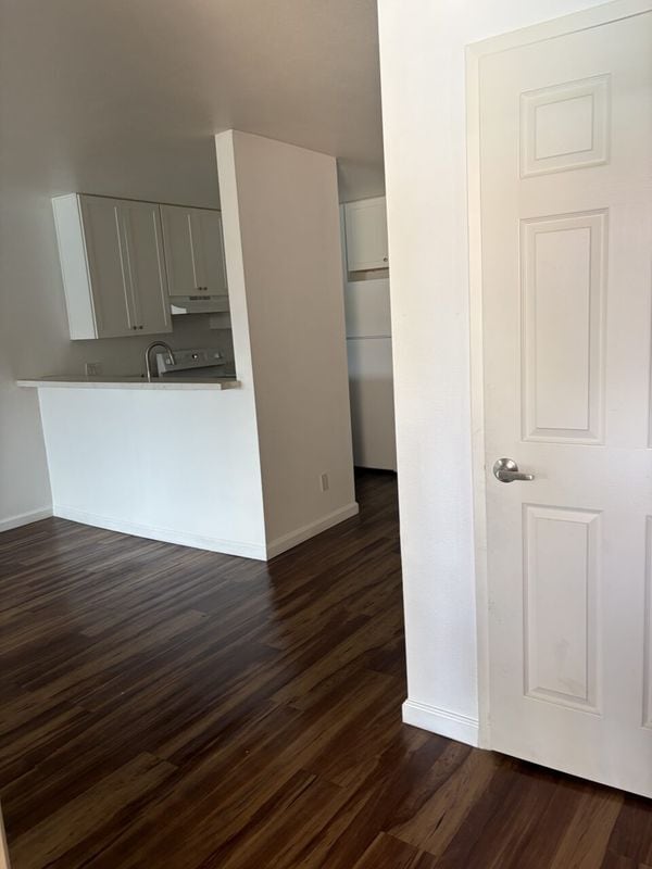 Foto del edificio - 2020 Guthrie St N