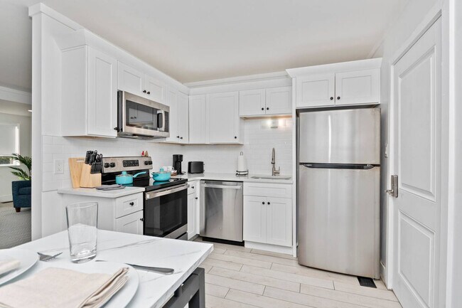 Building Photo - 1801 Withers Dr