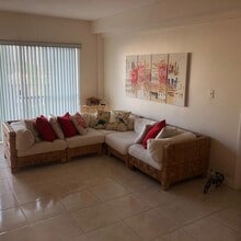 Building Photo - 250 181 Dr