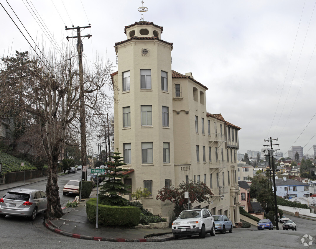 Primary Photo - Casa Madera