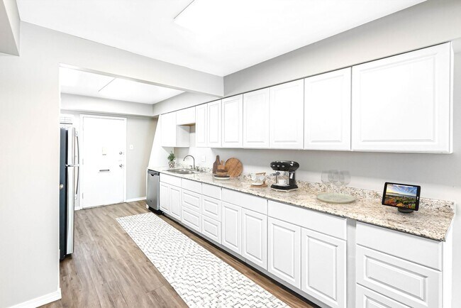 Interior Photo - Prosper Riverdale