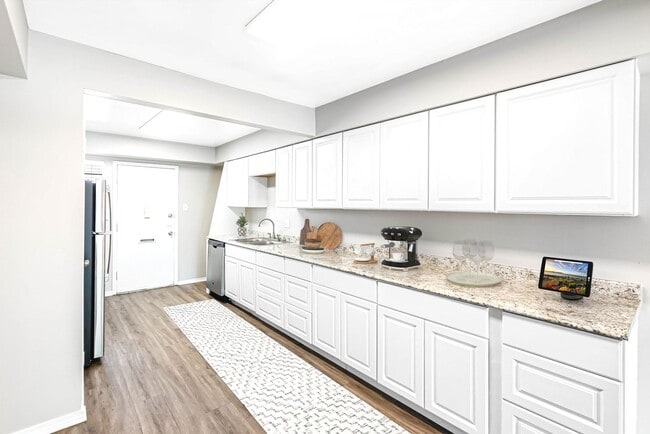 Interior Photo - Prosper Riverdale