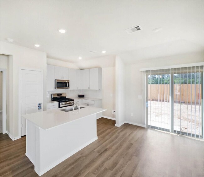 Foto del edificio - 11618 Lazy Oak Crk Dr