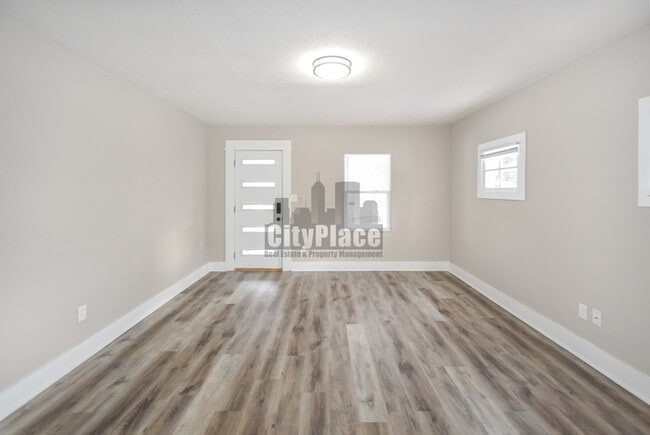 Building Photo - 3110 Guilford Ave