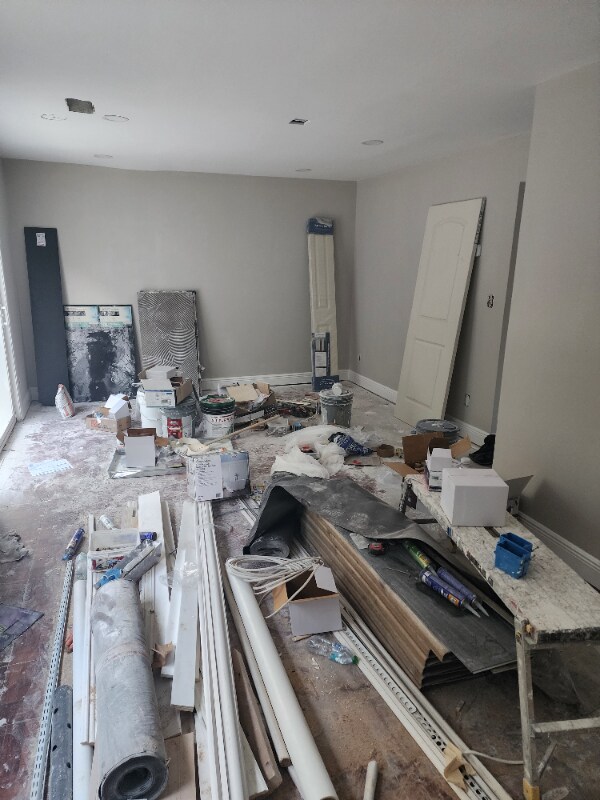 Foto del edificio - 390 W Lake Ave NW