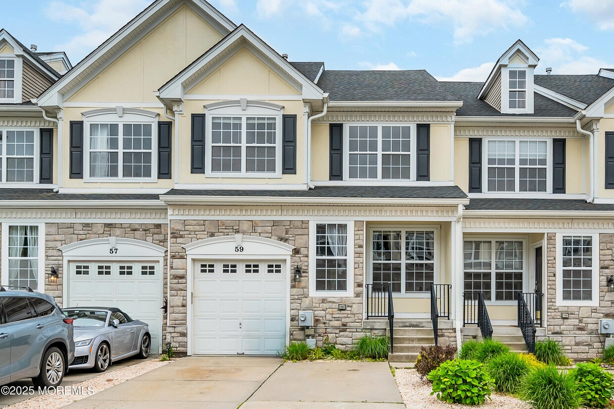 Foto principal - 59 Brookfield Dr