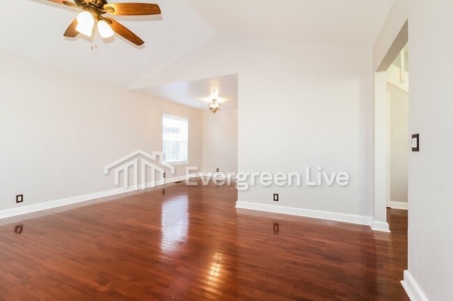 Foto del edificio - 2020 Sunflower St