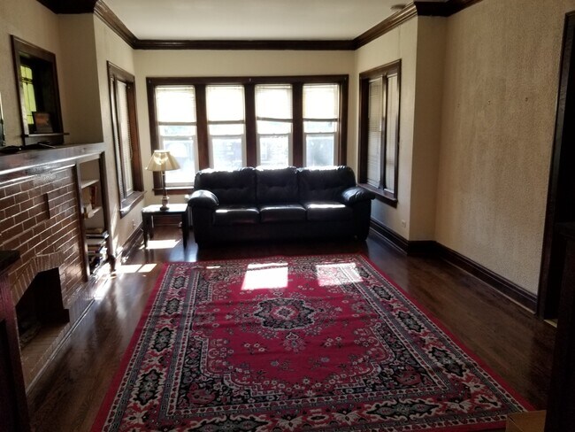 Foto del edificio - 4520 N Christiana Ave