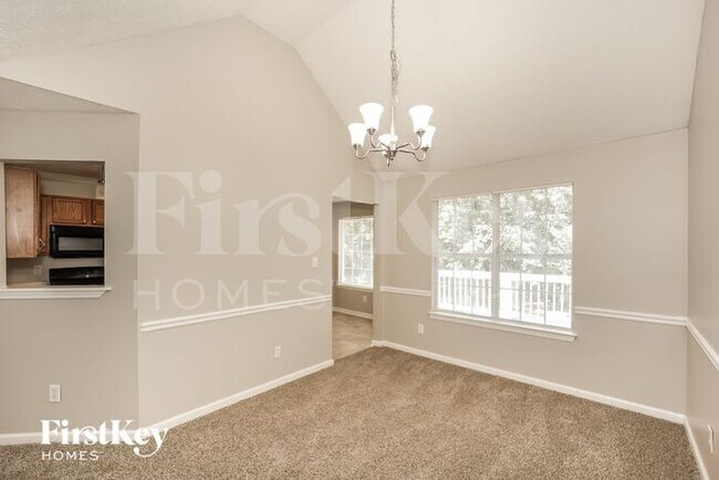 Building Photo - 5 Orchard Hills Boulevard