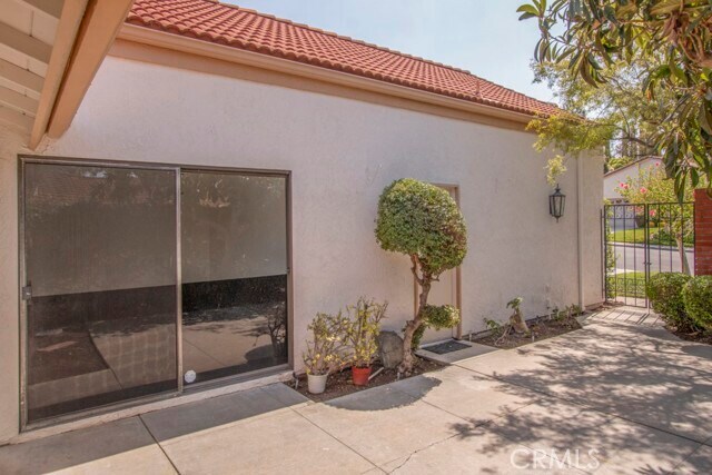 Building Photo - 5239 Elvira