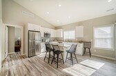 Foto principal - 179 Lakeshore Ct