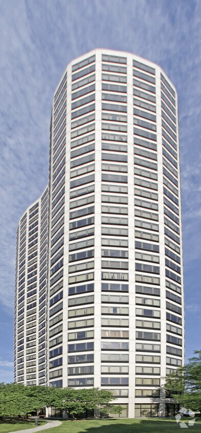 Foto del edificio - 5000 Town Center