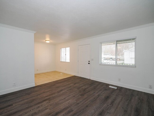 Building Photo - 1559 W 3395 S